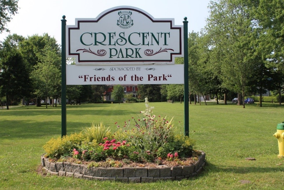 Crescent Park Logo